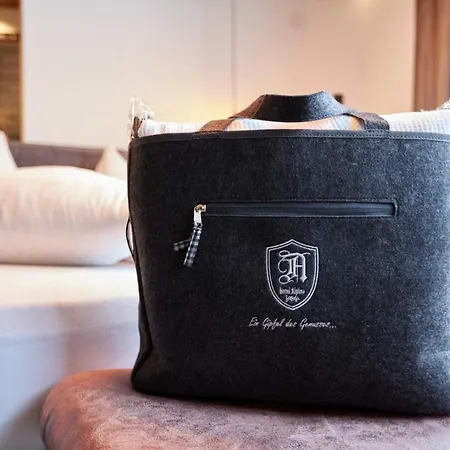 Alpina 4* イシュグル