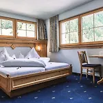 Alpina Szálloda 4*